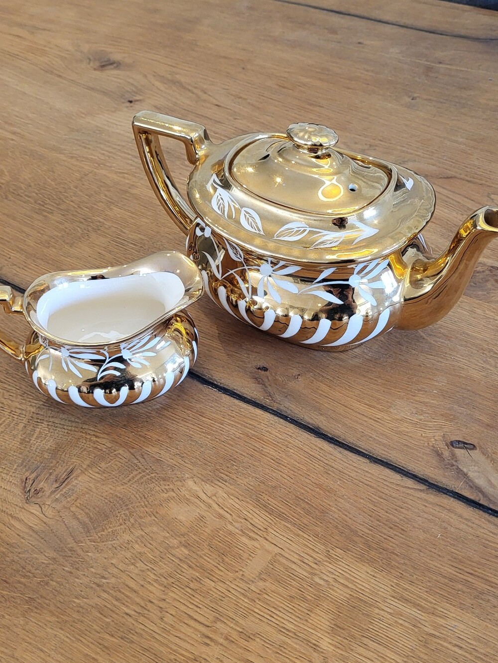 Georgian Gibson and Sons Vintage 1950's tea pot